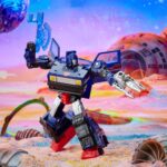 AUTOBOT SKIDS – Transformers Generations Legacy Deluxe Class